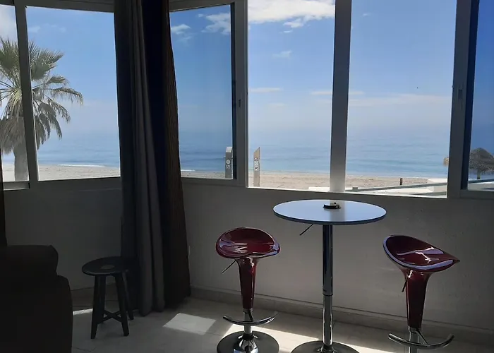 Playa Torecilla Beachfront Нерха